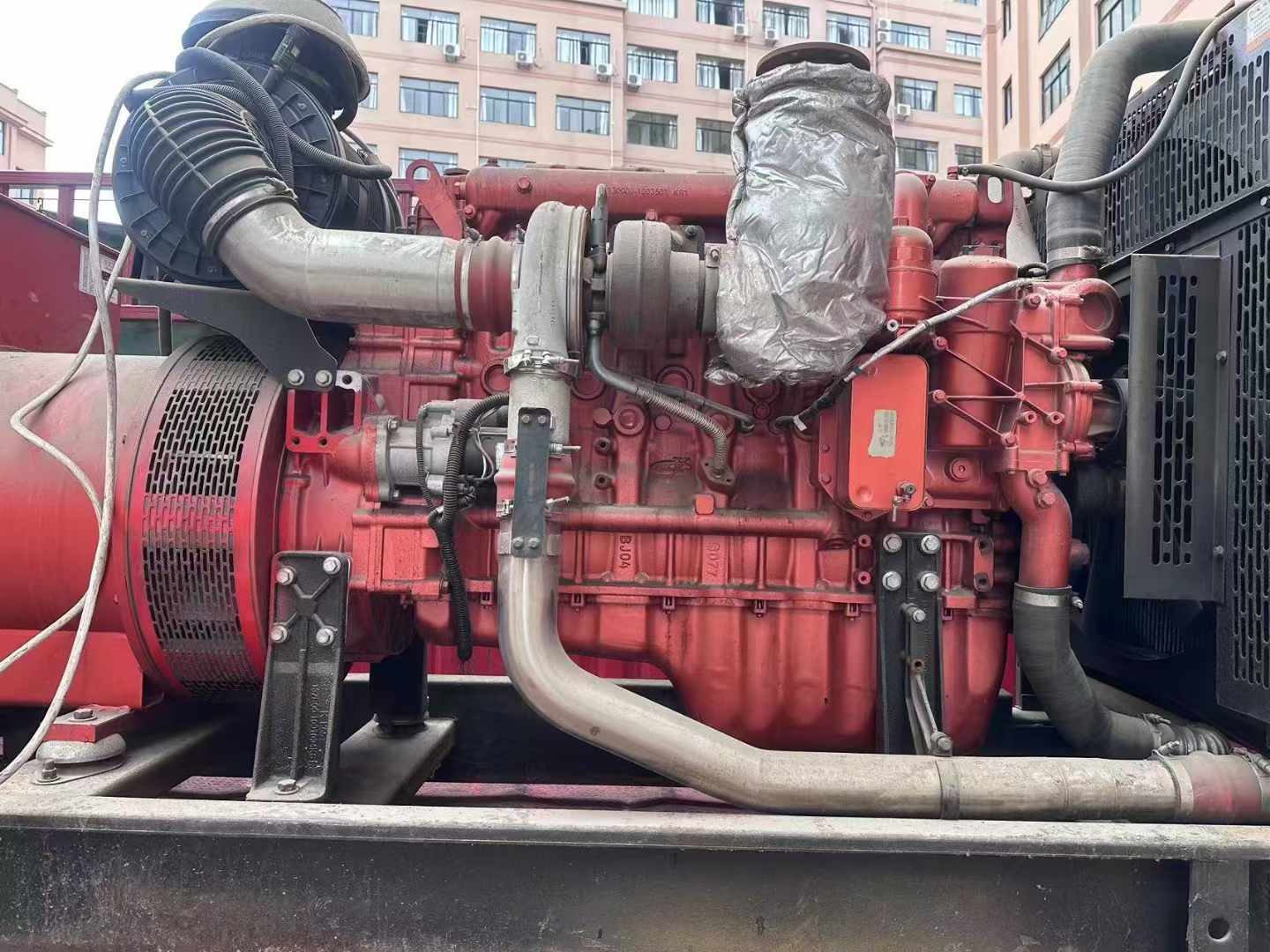 金沙如何选择适合 600kW 柴油发电机组的过载保护器？